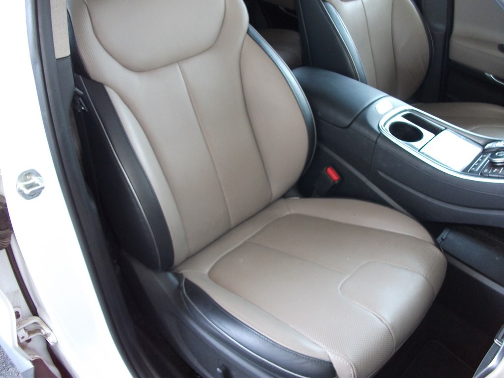 2022 Hyundai Santa Fe Image 12