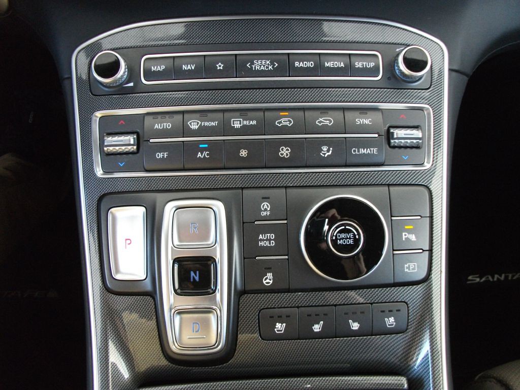 2022 Hyundai Santa Fe Image 24