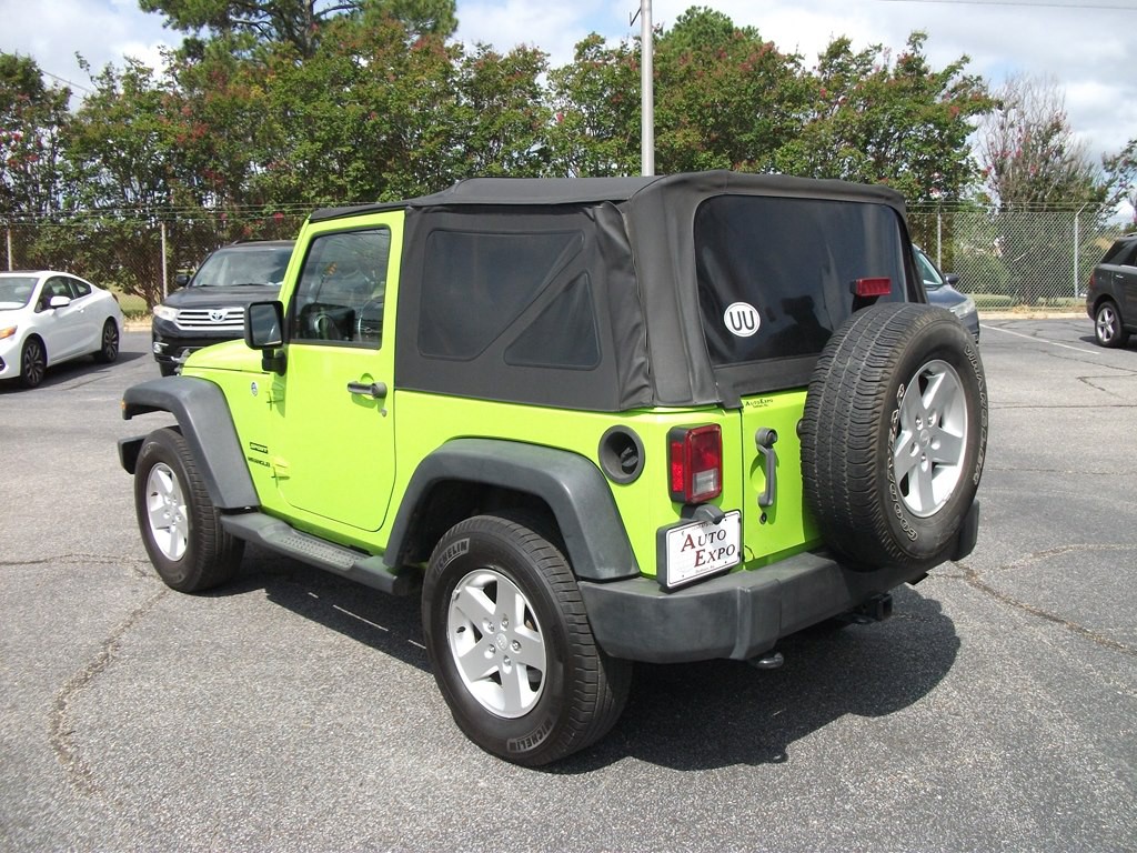 2013 Jeep Wrangler Image 6