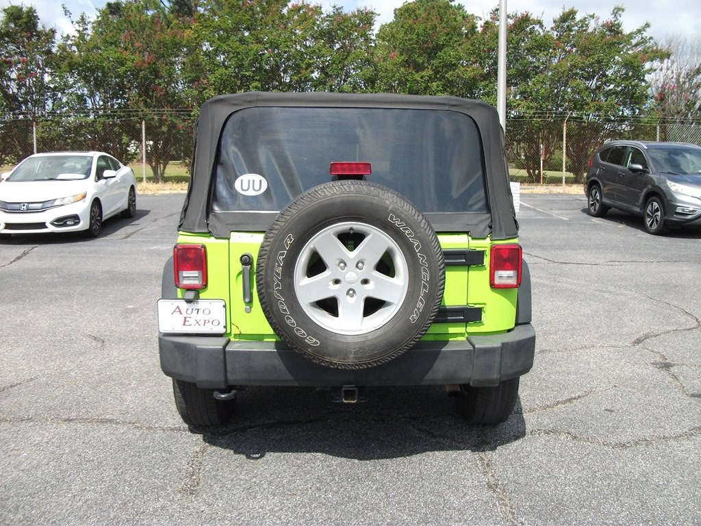 2013 Jeep Wrangler Image 8