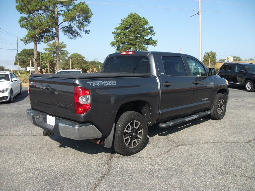 2014 Toyota Tundra Image 3