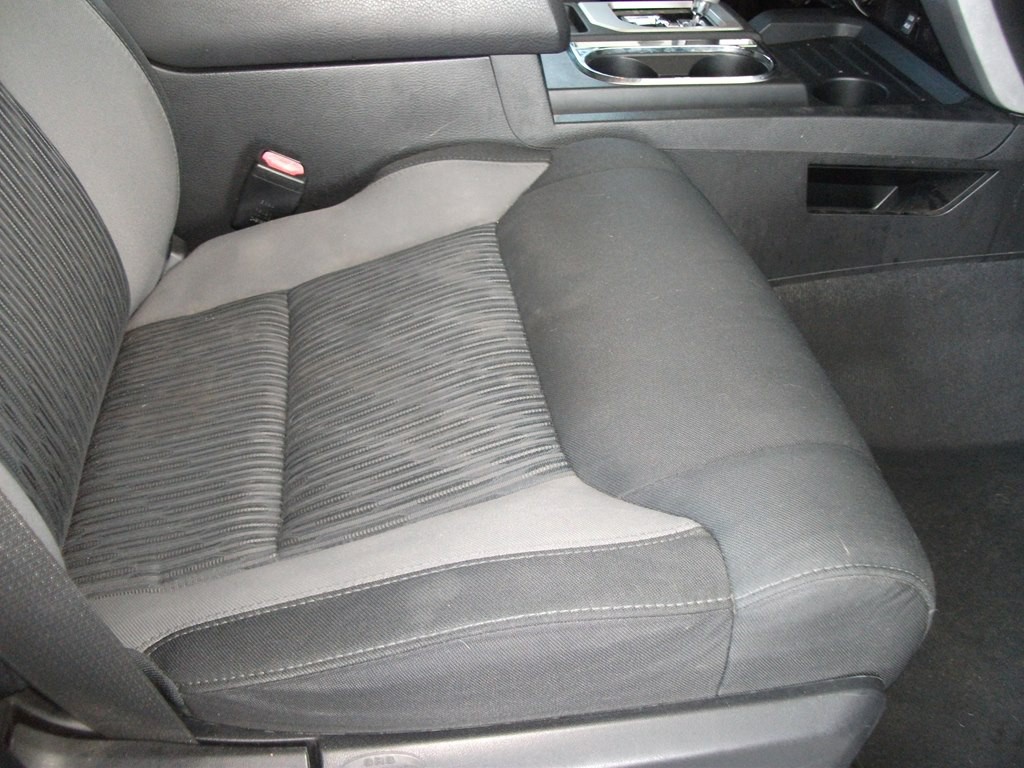 2014 Toyota Tundra Image 11
