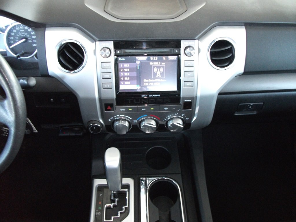 2014 Toyota Tundra Image 20