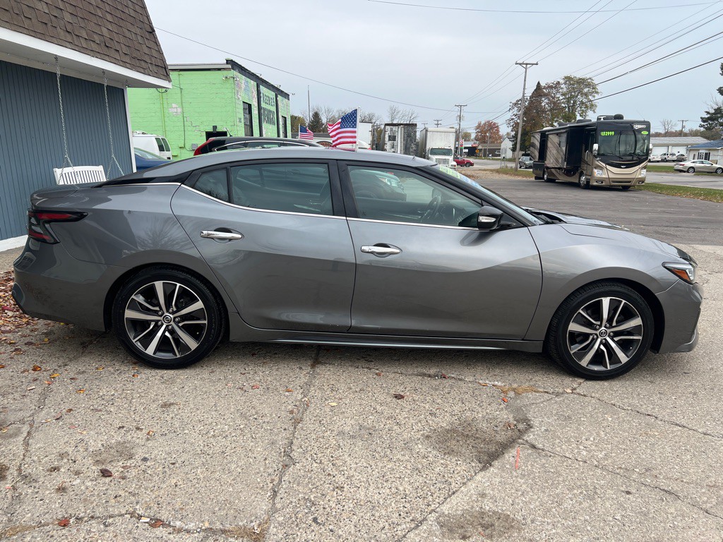 2020 Nissan Maxima Image 9