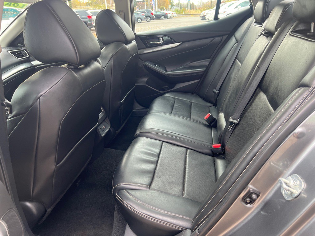 2020 Nissan Maxima Image 19