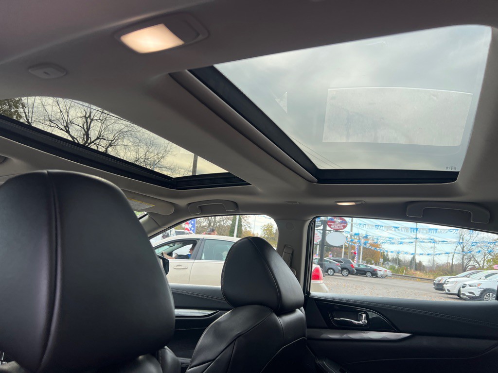 2020 Nissan Maxima Image 21