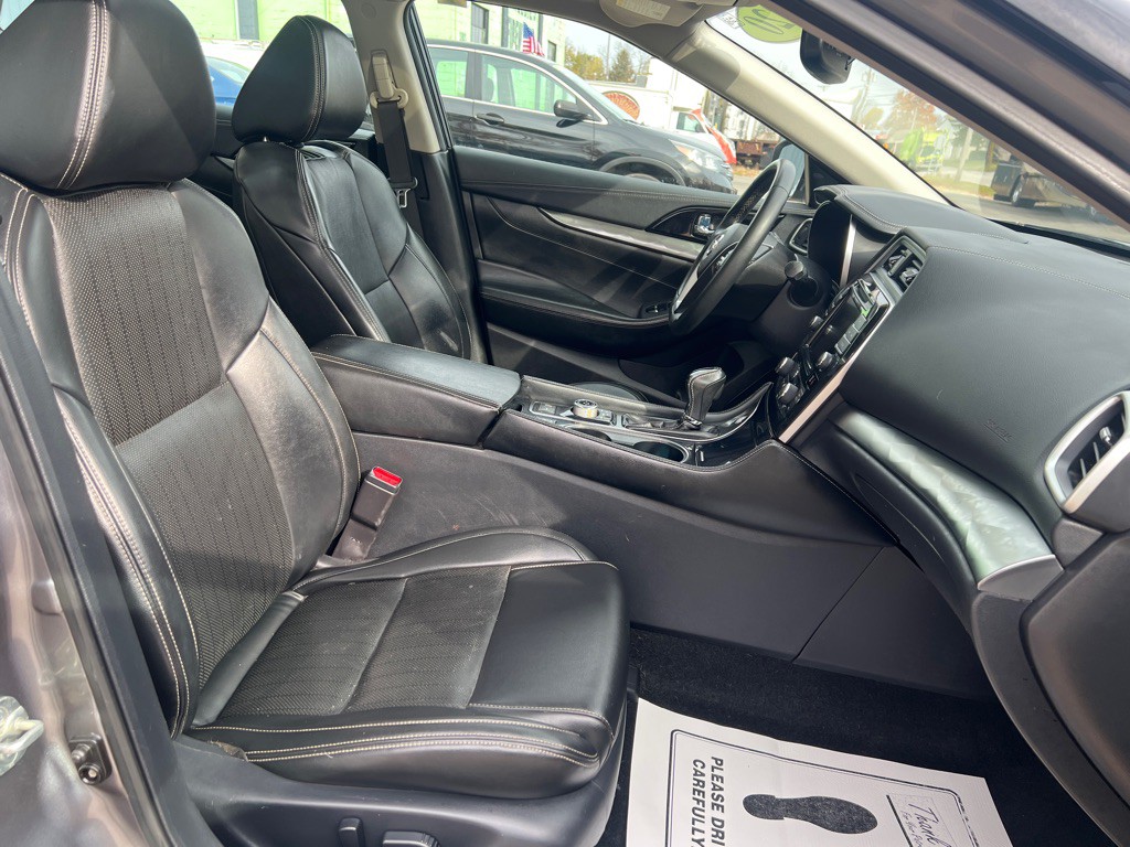 2020 Nissan Maxima Image 26