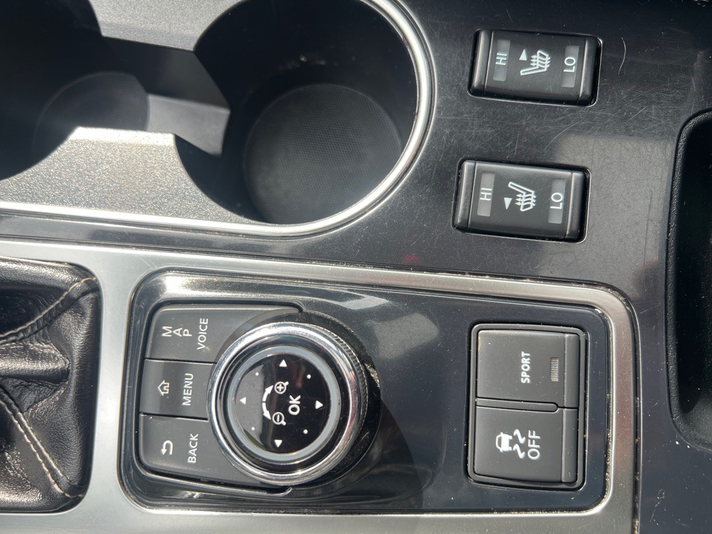 2020 Nissan Maxima Image 43