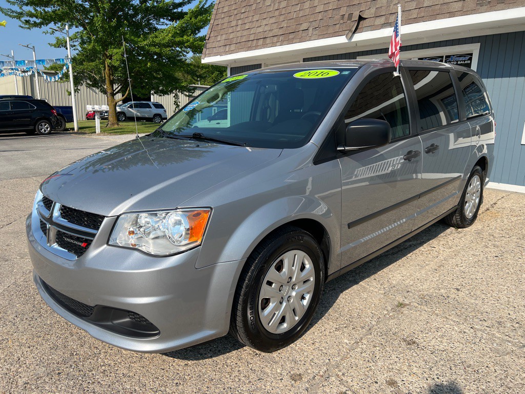 2016 Dodge Grand Caravan Image 4