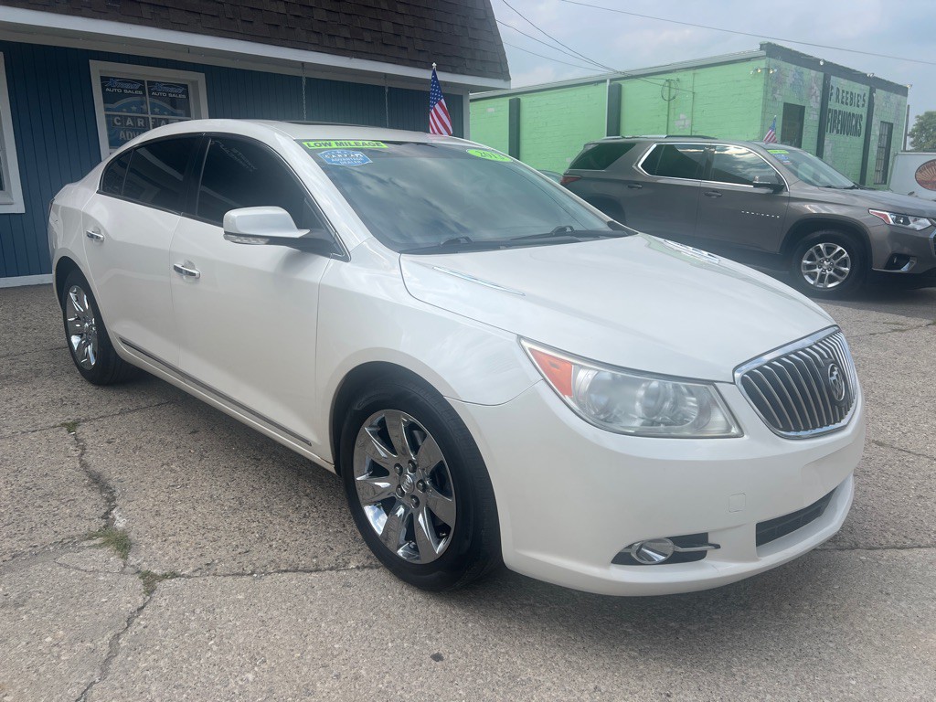 2013 Buick Lacrosse Image 10