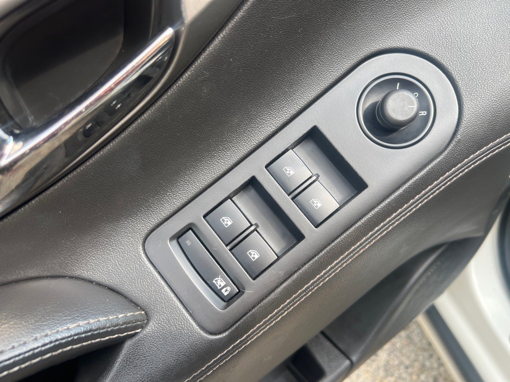 2013 Buick Lacrosse Image 26