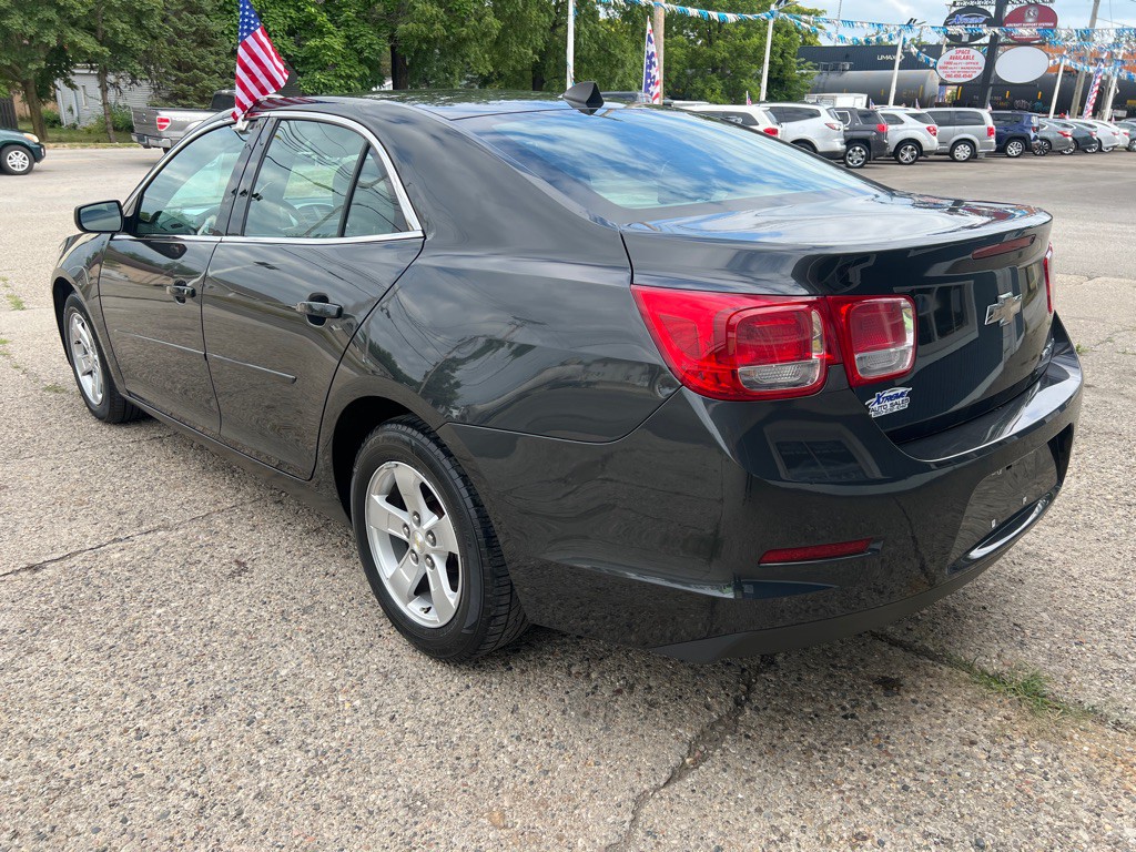 2014 Chevrolet Malibu Image 5
