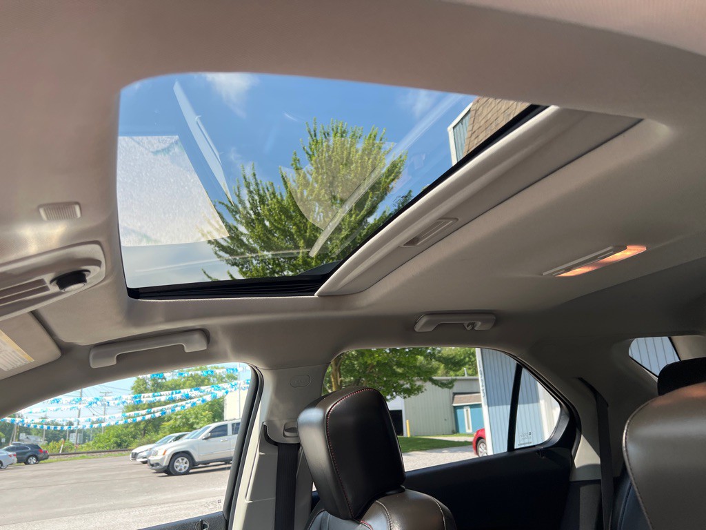 2017 Chevrolet Equinox Image 16