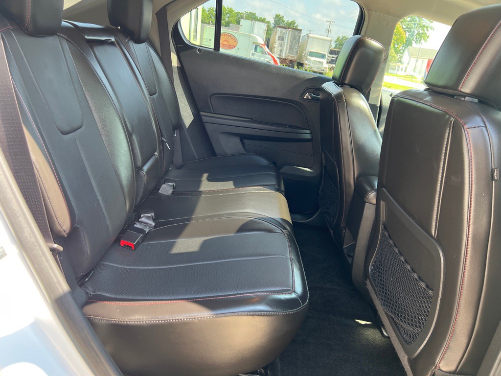 2017 Chevrolet Equinox Image 23