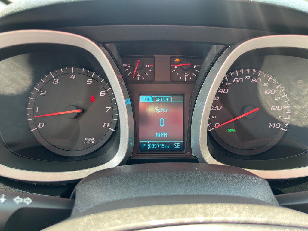 2017 Chevrolet Equinox Image 32