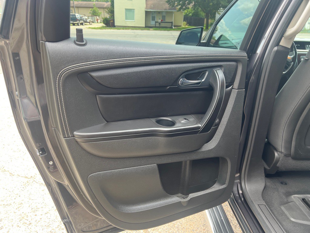 2016 Chevrolet Traverse Image 15