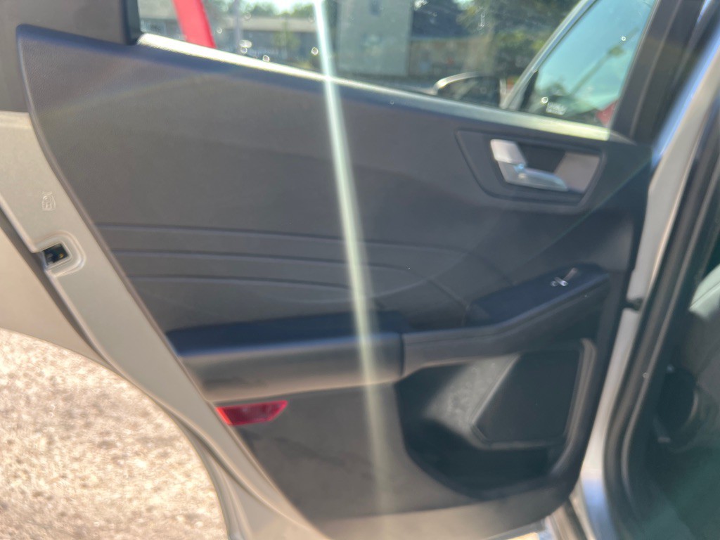 2021 Ford Escape Image 18