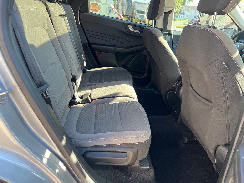 2021 Ford Escape Image 24