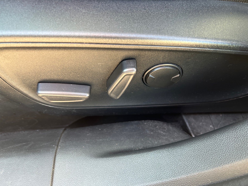 2021 Ford Escape Image 30