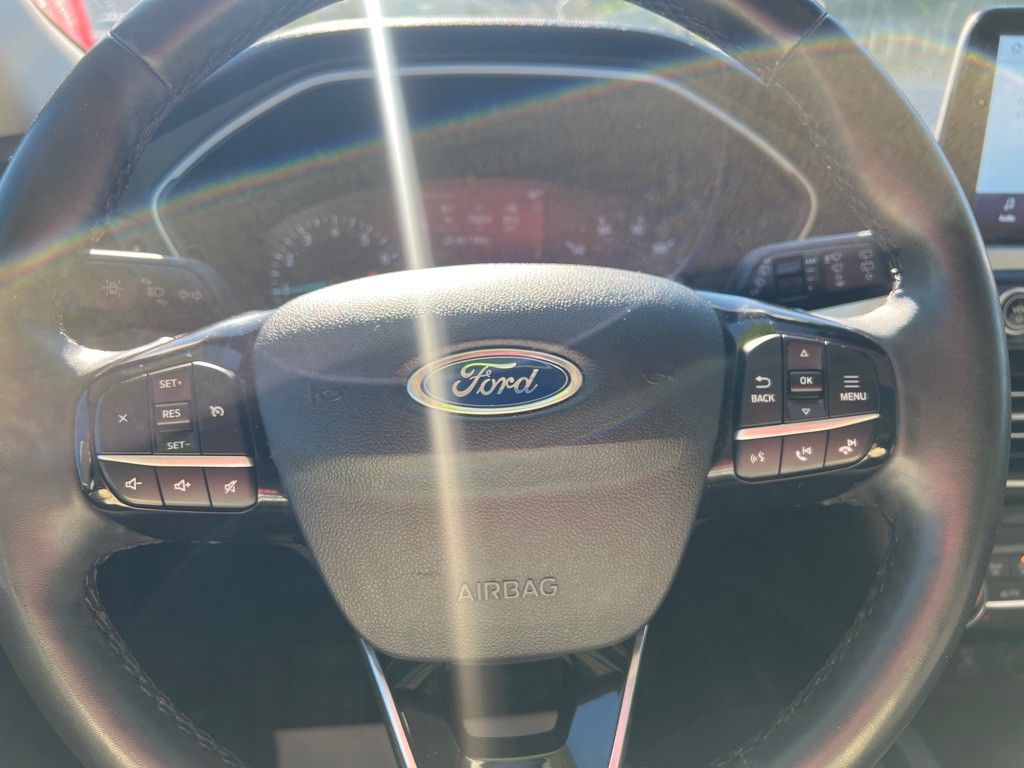 2021 Ford Escape Image 39