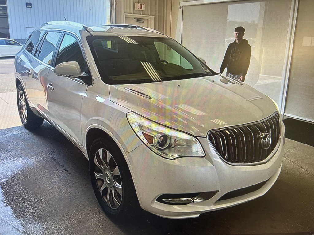 2016 Buick Enclave Image 4