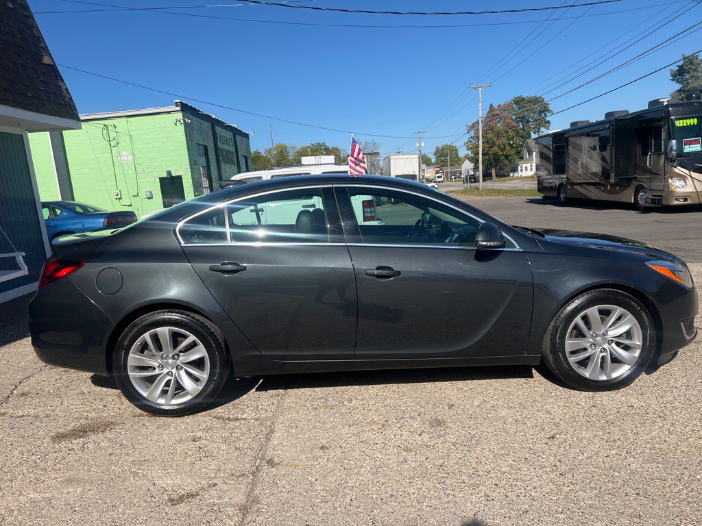 2016 Buick Regal Image 9