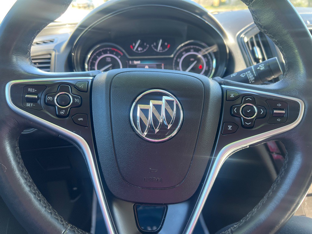 2016 Buick Regal Image 29