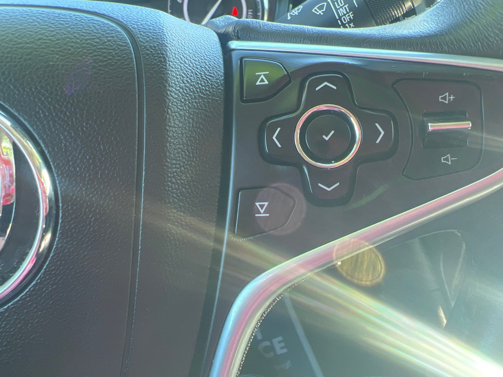 2016 Buick Regal Image 31