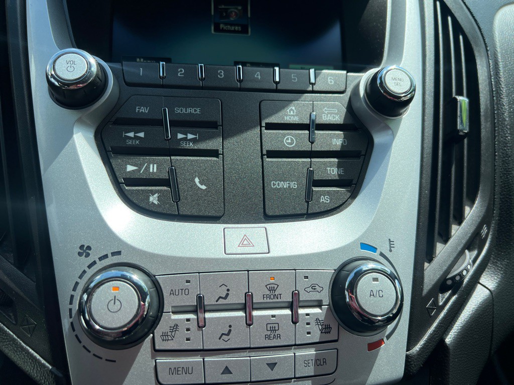 2016 Chevrolet Equinox Image 34