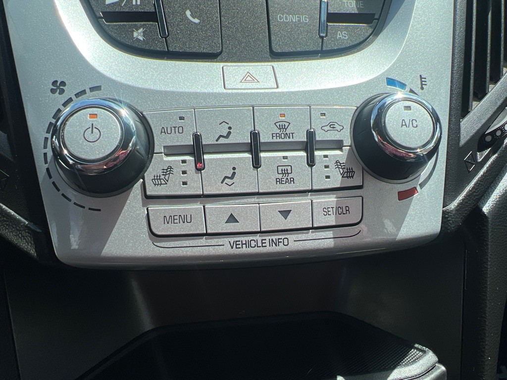 2016 Chevrolet Equinox Image 36