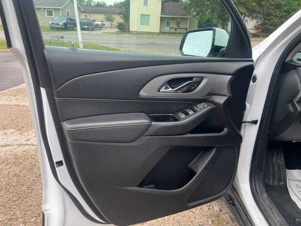 2019 Chevrolet Traverse Image 14