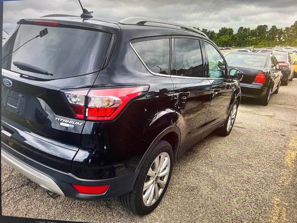 2018 Ford Escape Image 3