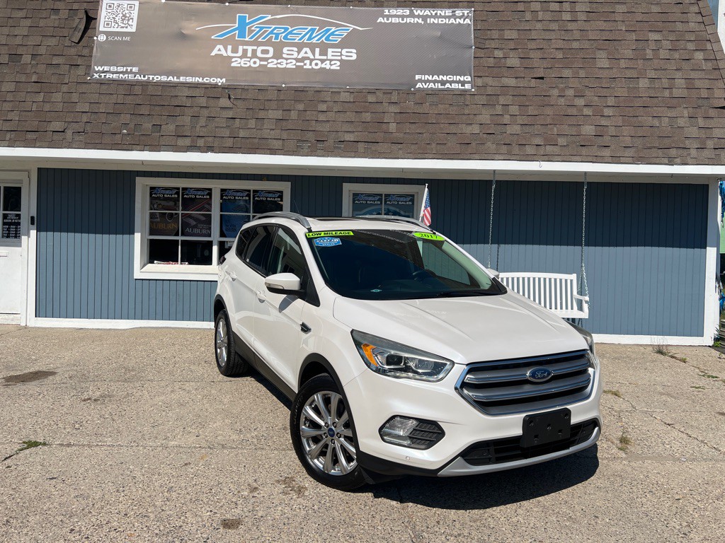 2017 Ford Escape Image 2