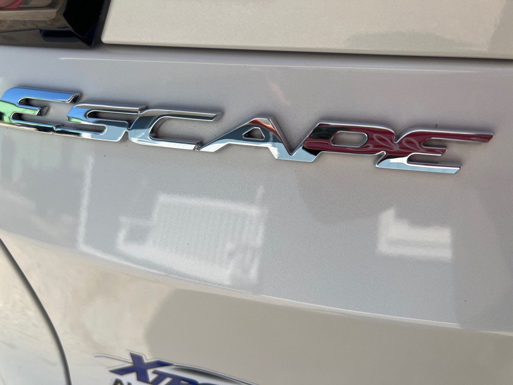 2017 Ford Escape Image 12