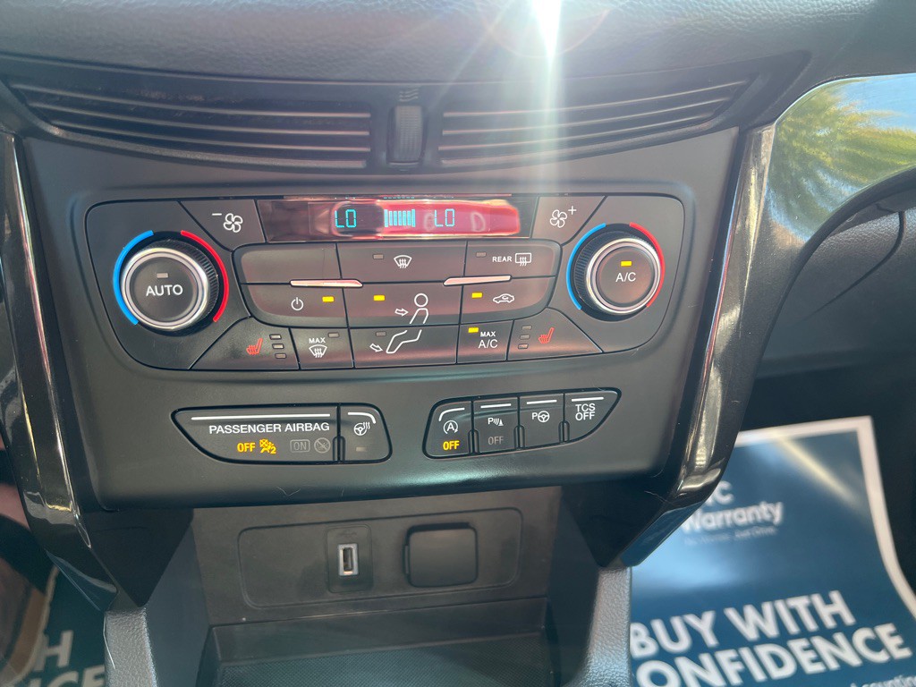 2017 Ford Escape Image 39