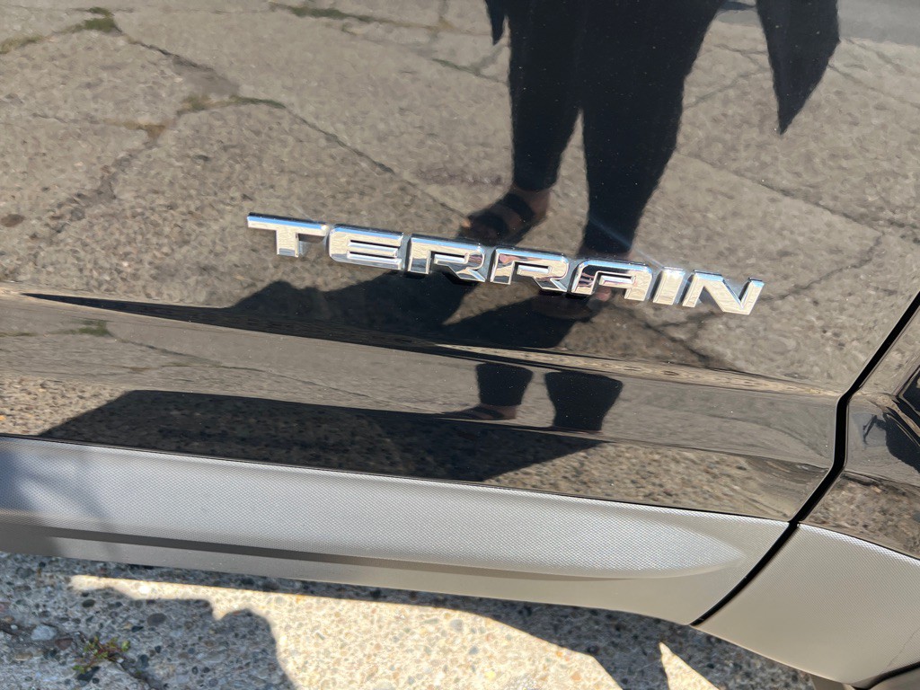 2017 GMC Terrain Image 12