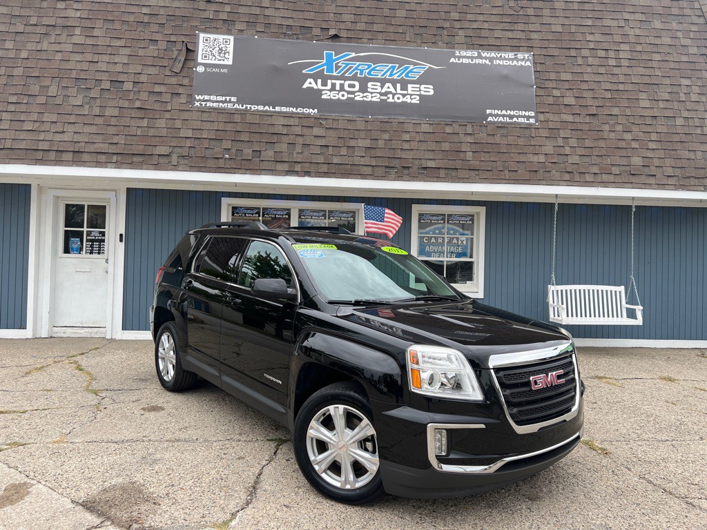 2017 GMC Terrain Image 2
