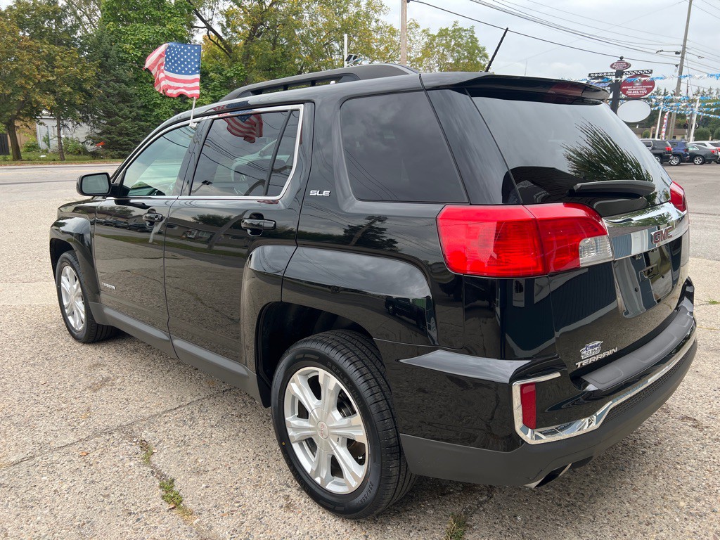 2017 GMC Terrain Image 6