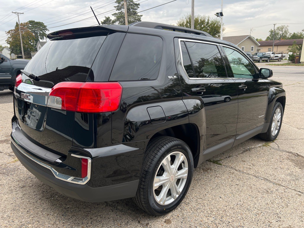 2017 GMC Terrain Image 8