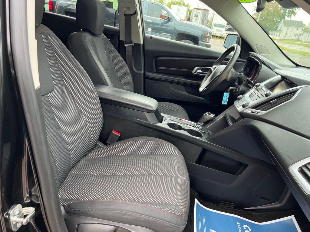 2017 GMC Terrain Image 25