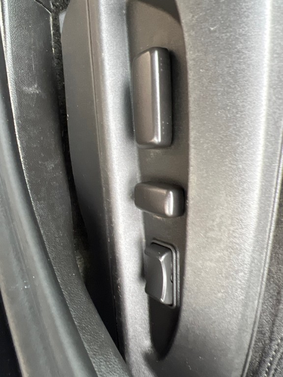 2017 GMC Terrain Image 28