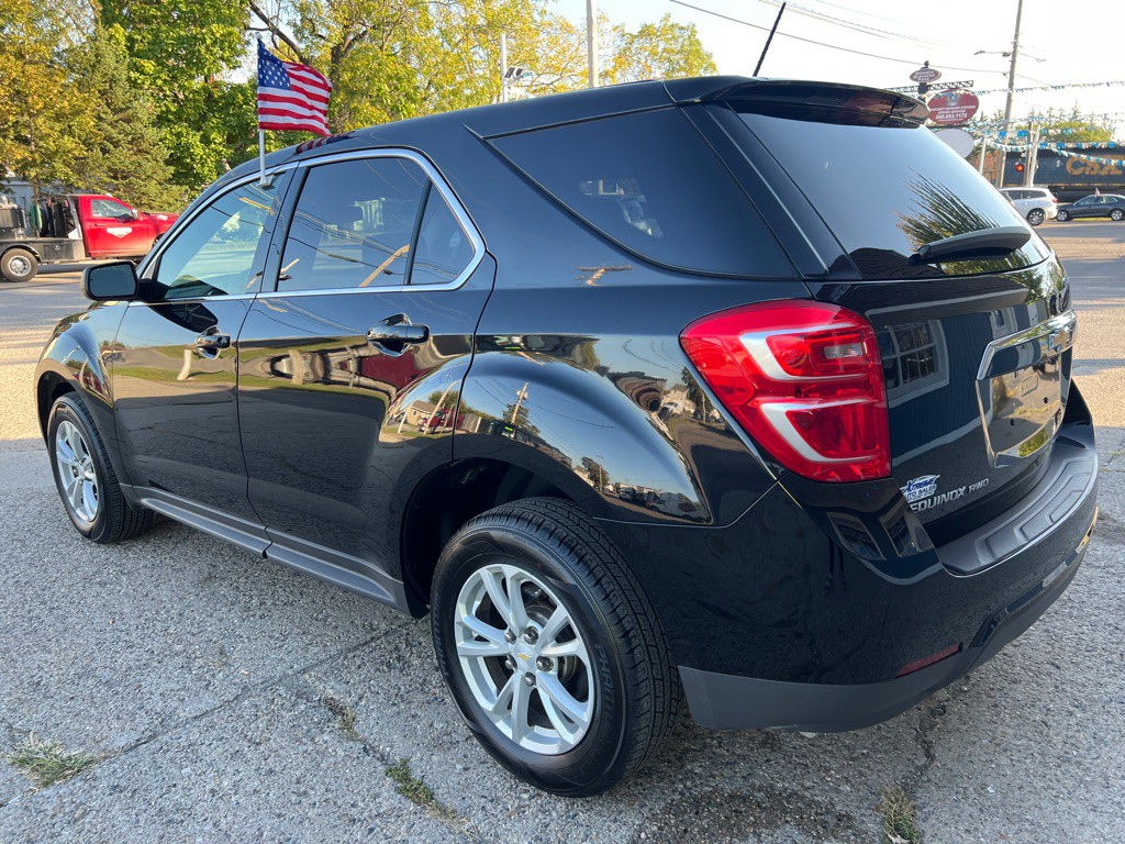 2017 Chevrolet Equinox Image 6