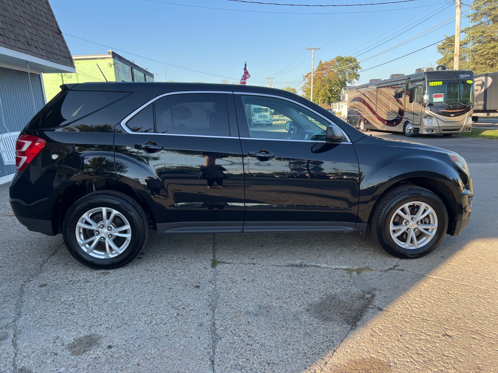 2017 Chevrolet Equinox Image 9