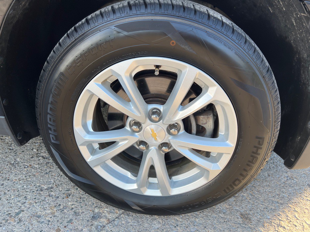 2017 Chevrolet Equinox Image 11