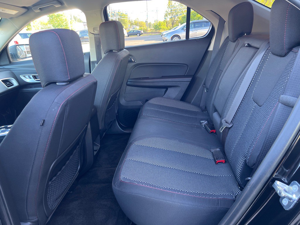 2017 Chevrolet Equinox Image 16