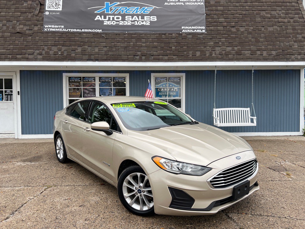 2019 Ford Fusion Image 2