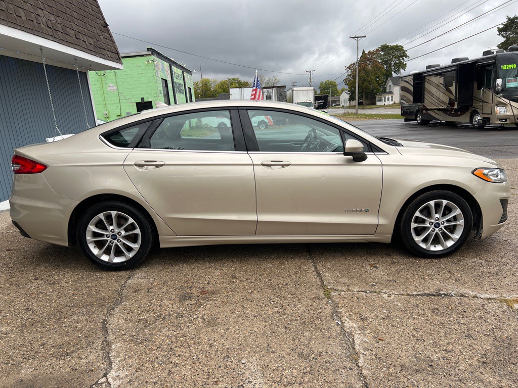 2019 Ford Fusion Image 9