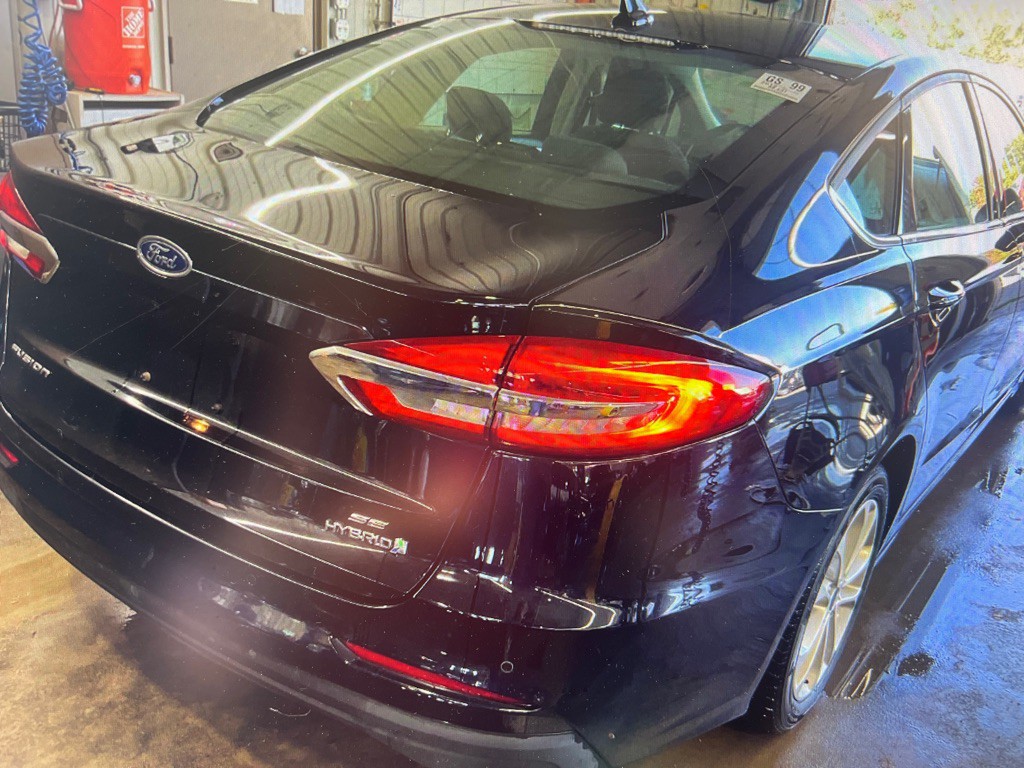 2019 Ford Fusion Image 4