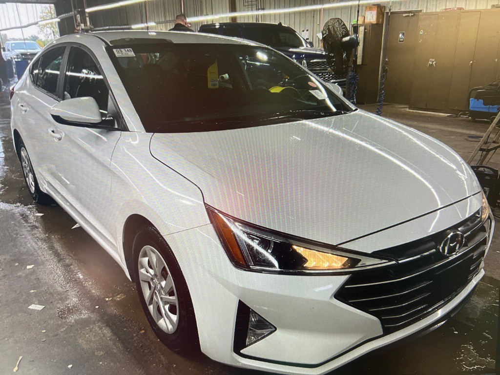 2019 Hyundai Elantra Image 5