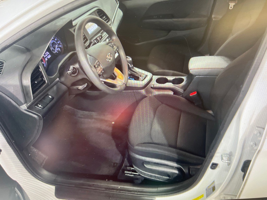 2019 Hyundai Elantra Image 6